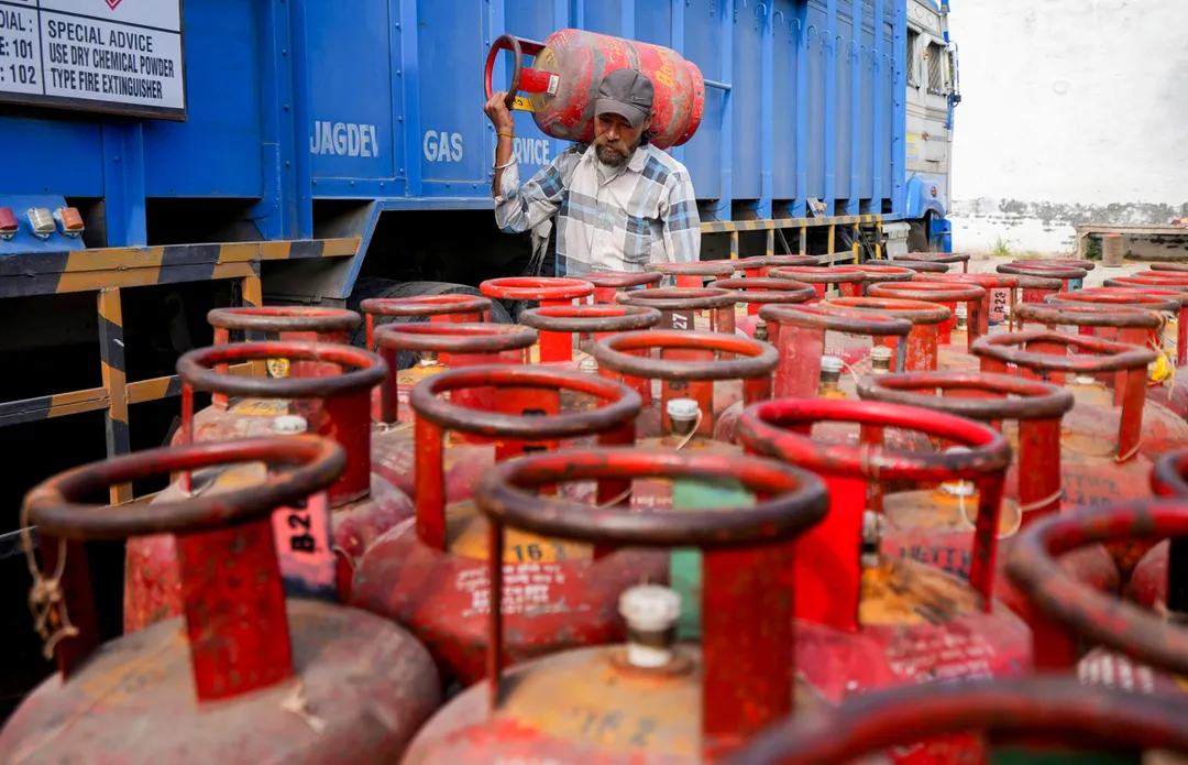 Petroleum Ministry Says No LPG Shortage Sat 14